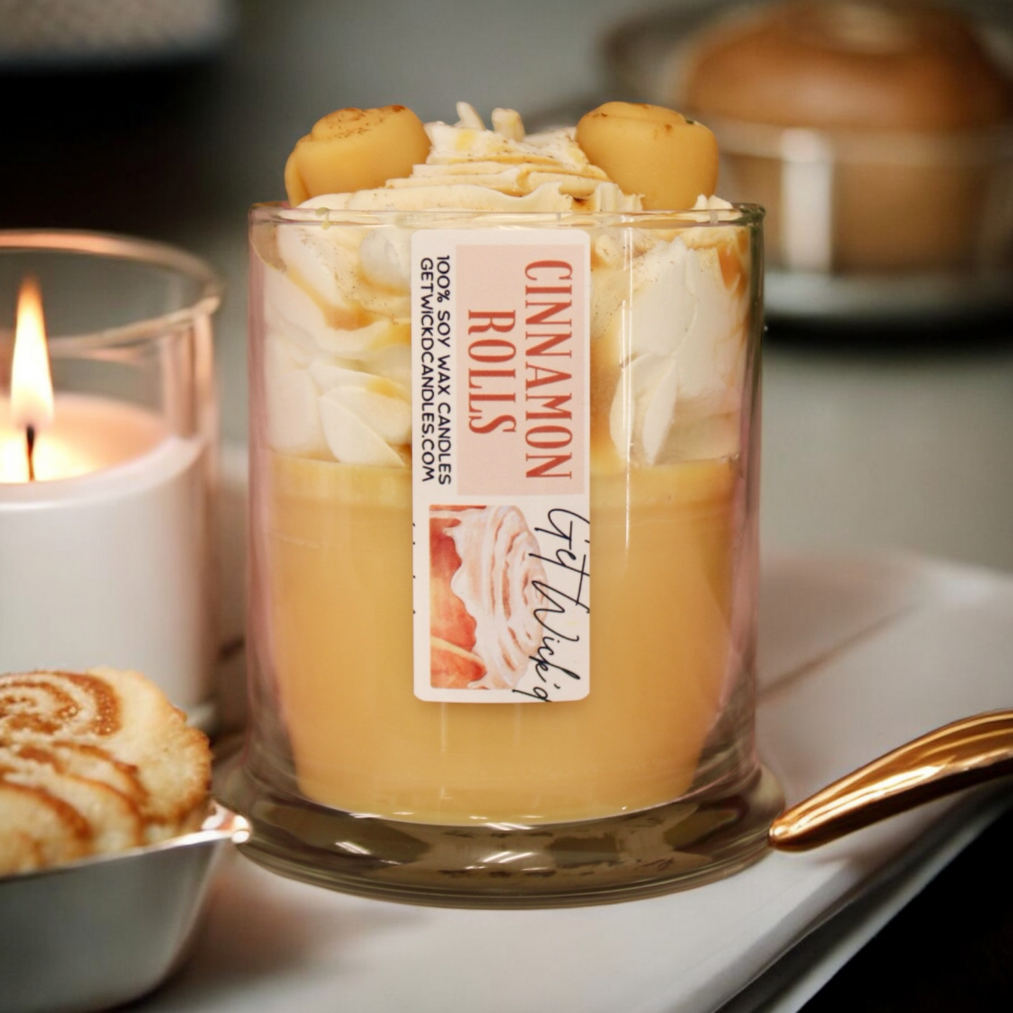 Cinnamon Rolls Candle