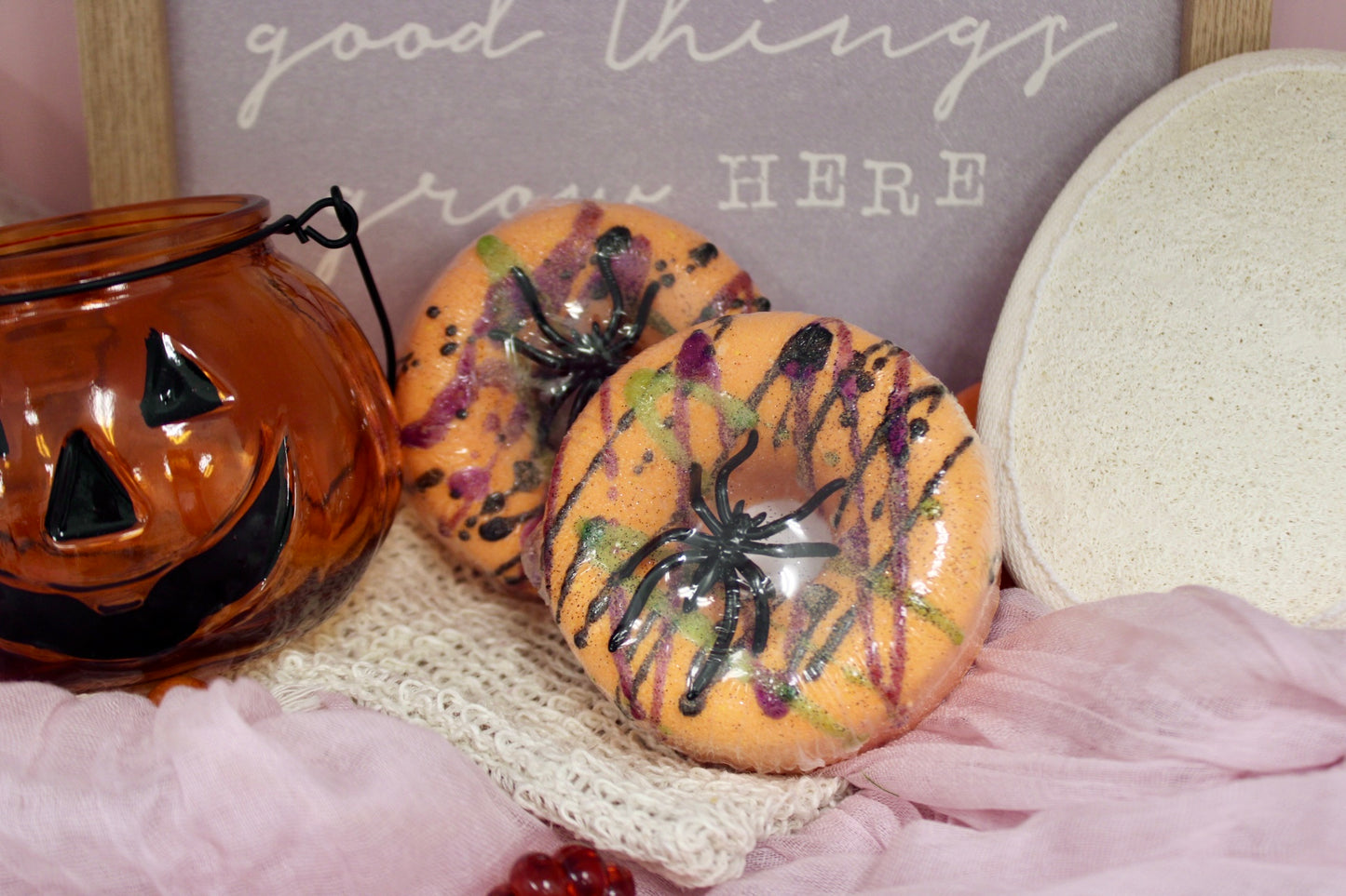 Spider Donut Bath Bomb